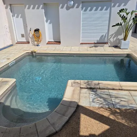 Holiday home La Cannetoise *